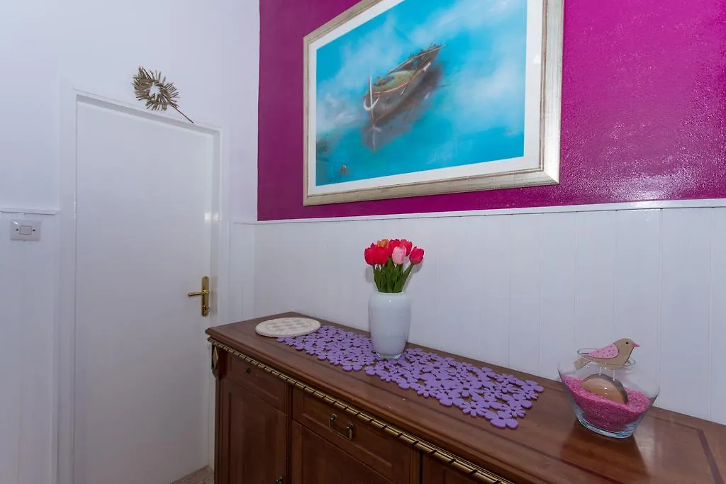 Apartment Spira Puovica Trogir
